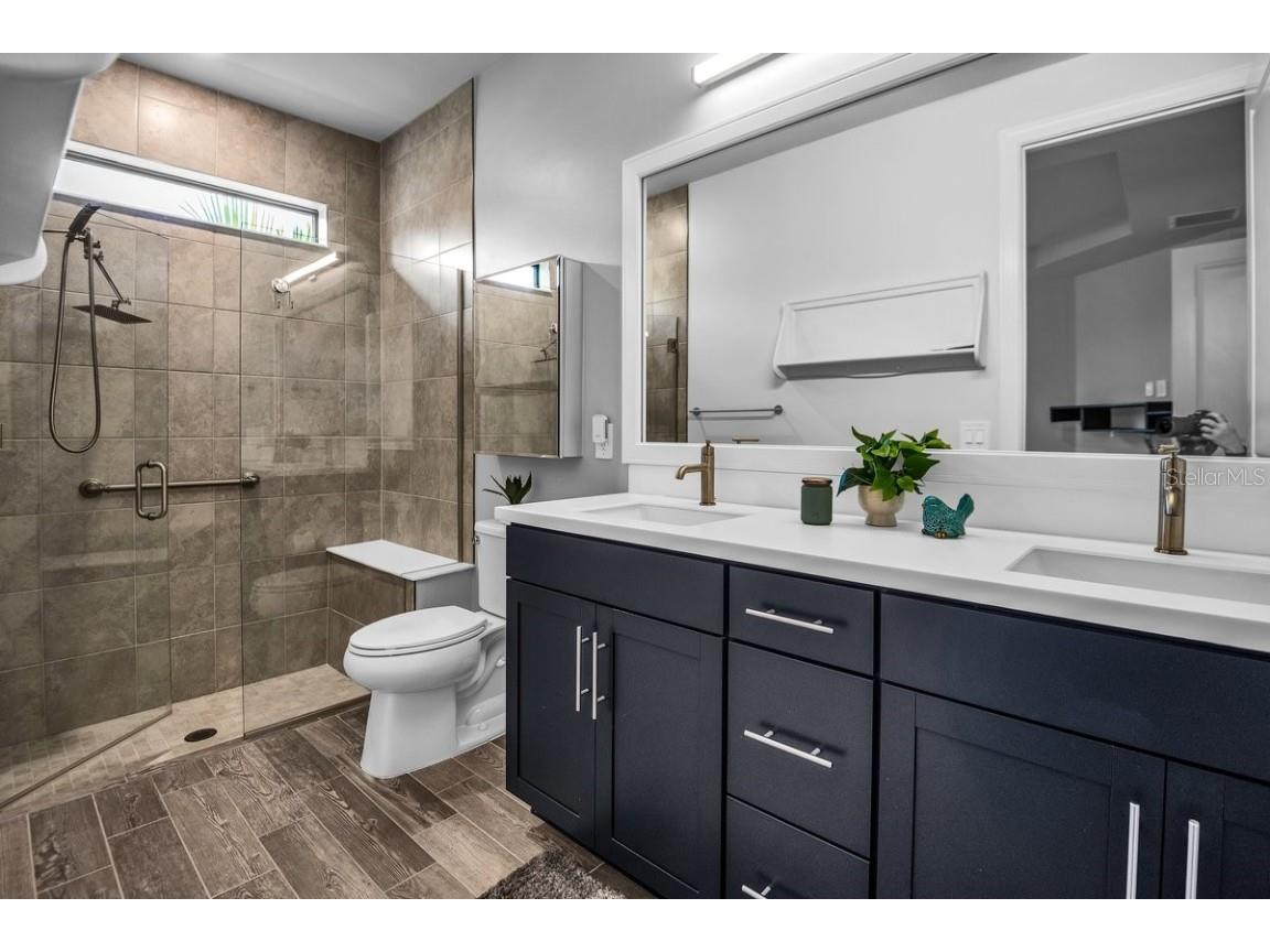 17688 Northwood Place Bradenton FL 34202 A4675061 image13