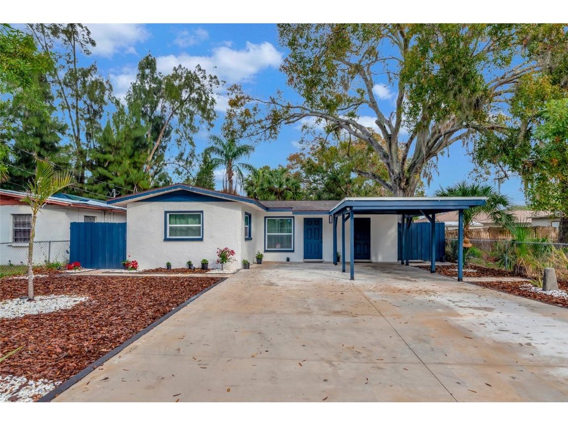 1769 32nd Street Sarasota FL 34234 A4595825 image1