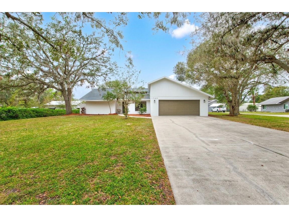 1769 Racimo Drive Sarasota FL 34240 A4554664 image1