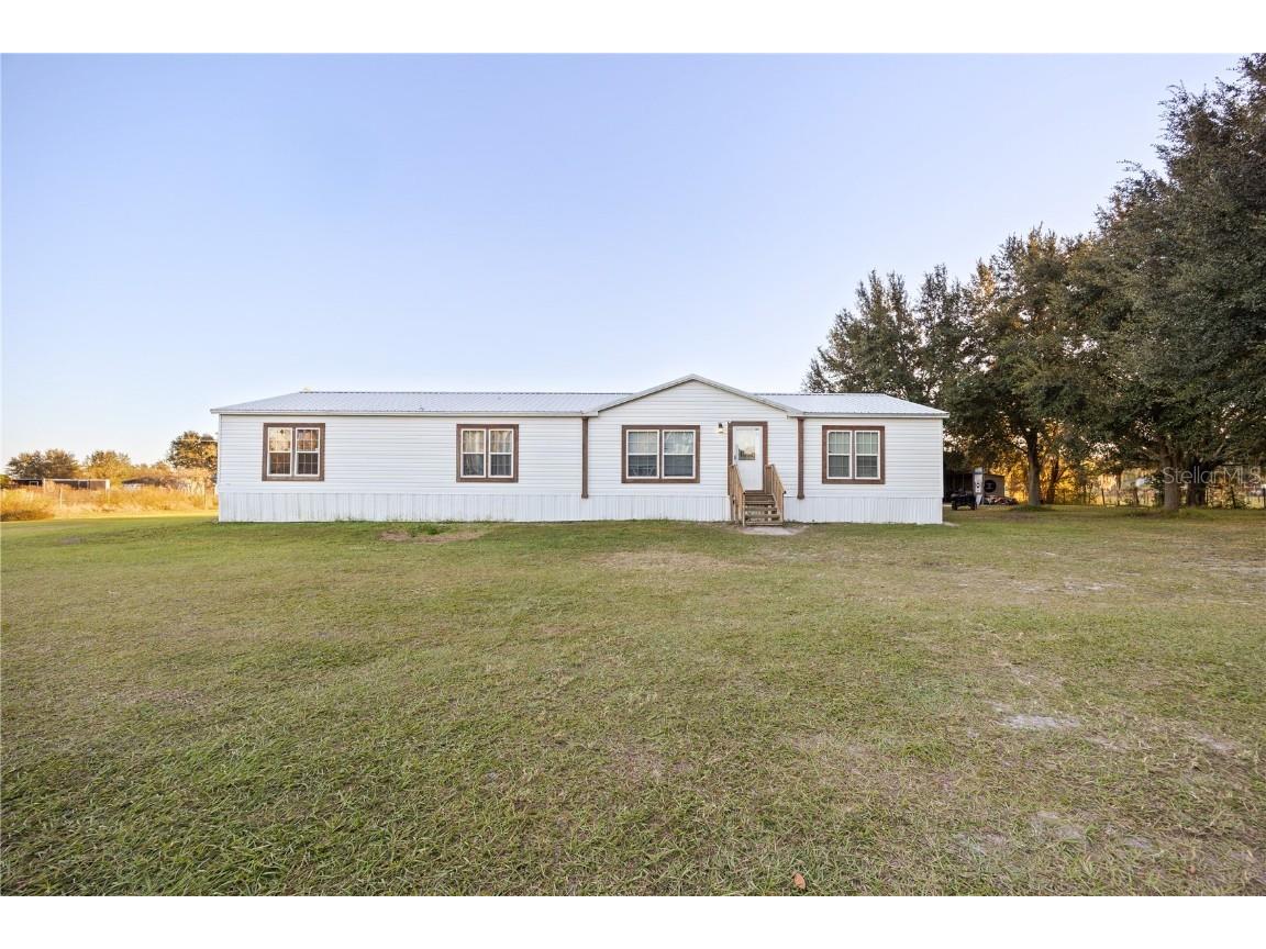 177 Elm Street Center Hill FL 33514 G5104290 image2