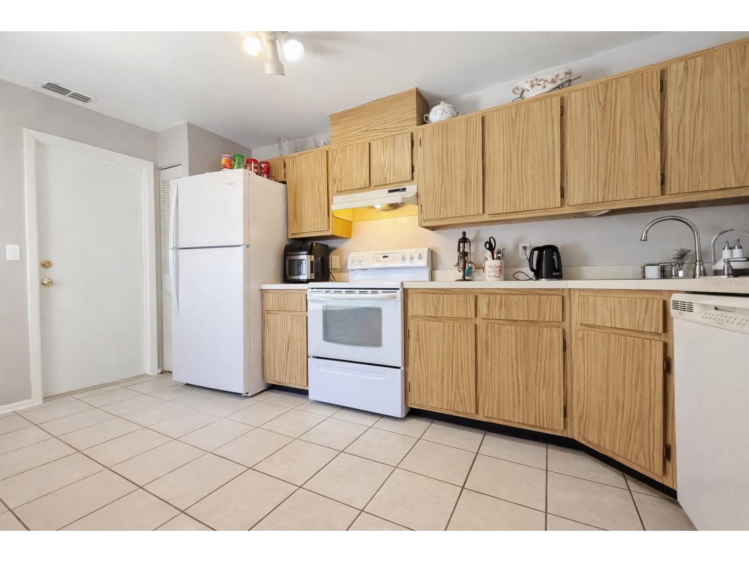 177 Hill Street Casselberry FL 32707 O6382311 image14