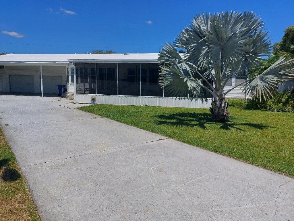 177 Revere Court #28 Palm Harbor FL 34684 - LAKE TARPON U8198068 image1