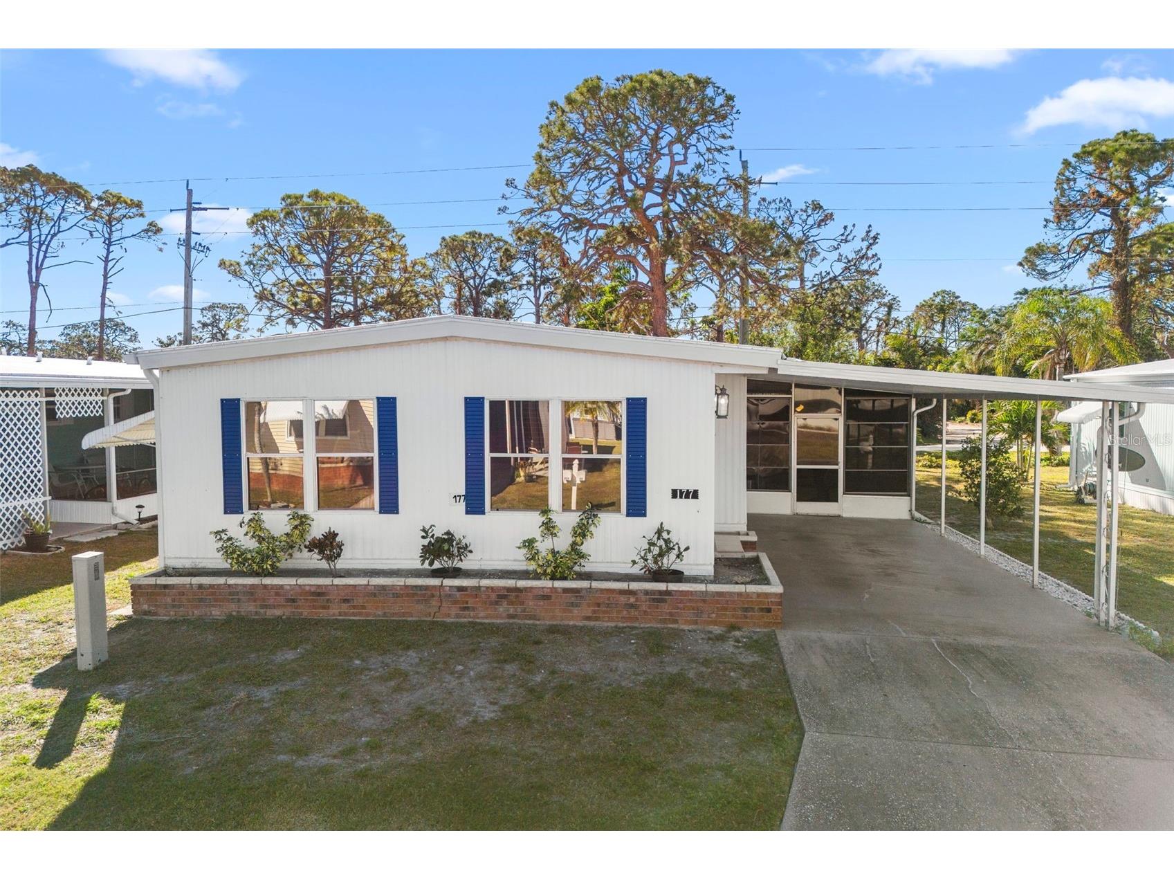 177 S Fiji Circle Englewood FL 34223 C7525467 image1