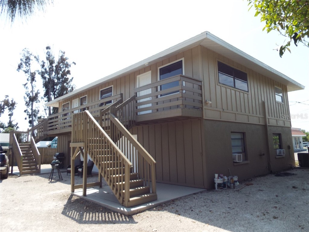 177 W Cowles Street Englewood FL 34223 D6135527 image1