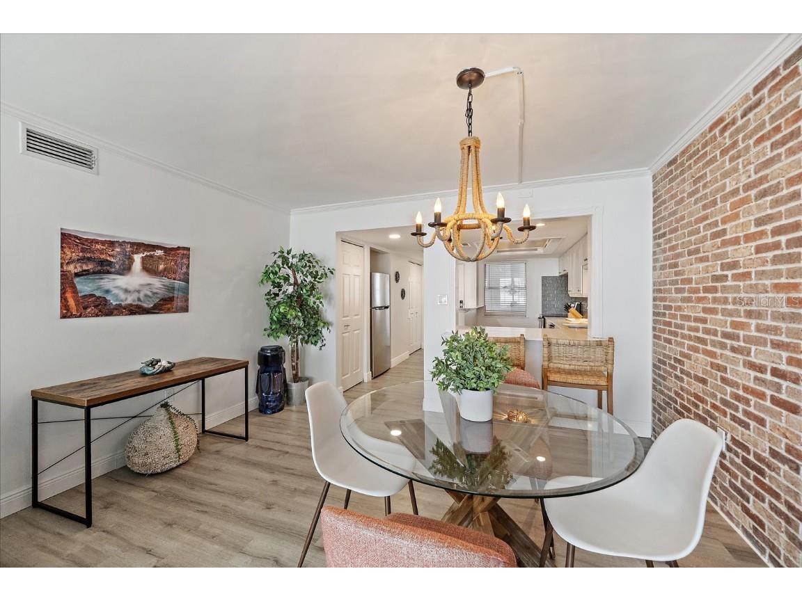 1770 Benjamin Franklin Dr #704 Sarasota FL 34236 A4667504 image12