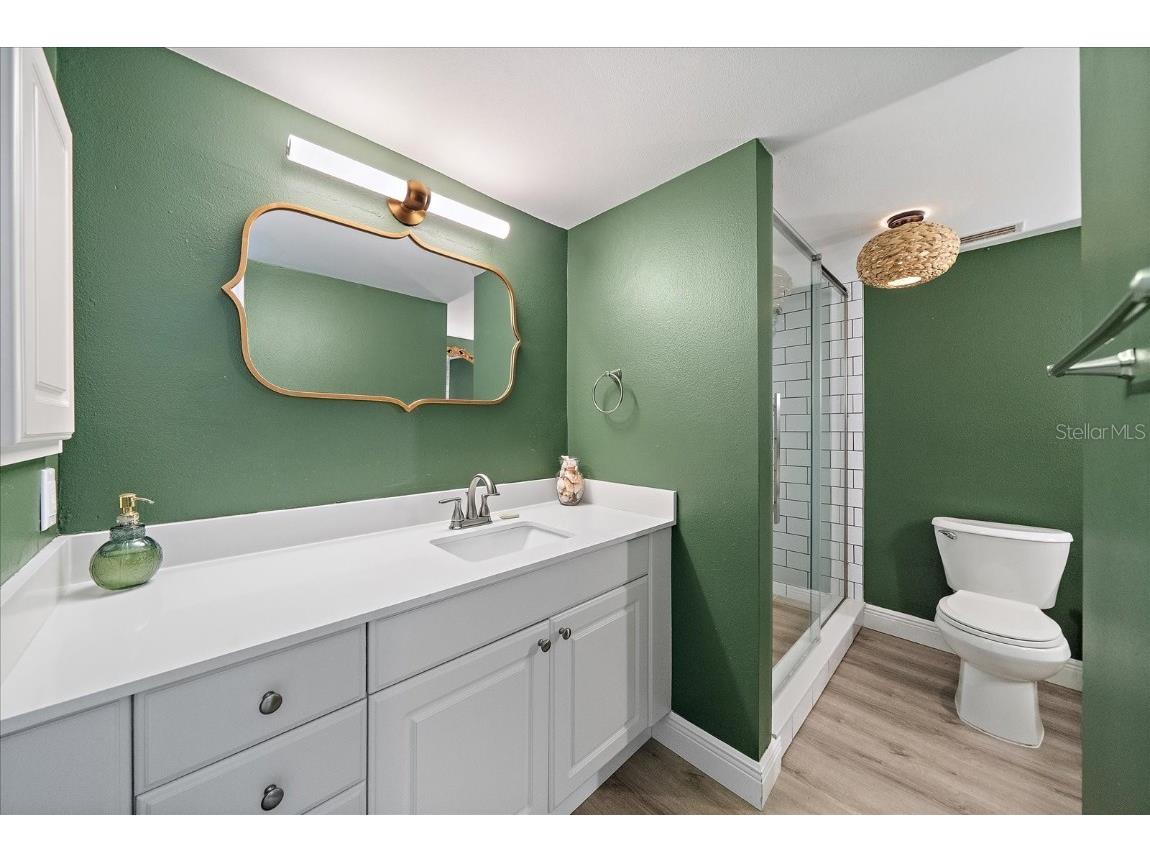 1770 Benjamin Franklin Dr #704 Sarasota FL 34236 A4667504 image39