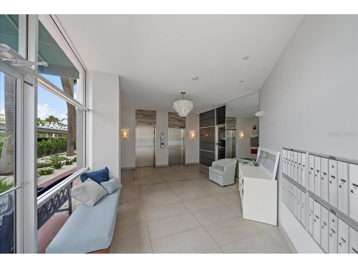 1770 Benjamin Franklin Dr #704 Sarasota FL 34236 A4667504 image42