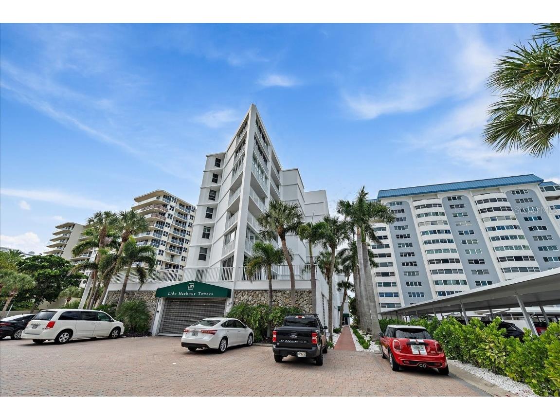 1770 Benjamin Franklin Dr #704 Sarasota FL 34236 A4667504 image45