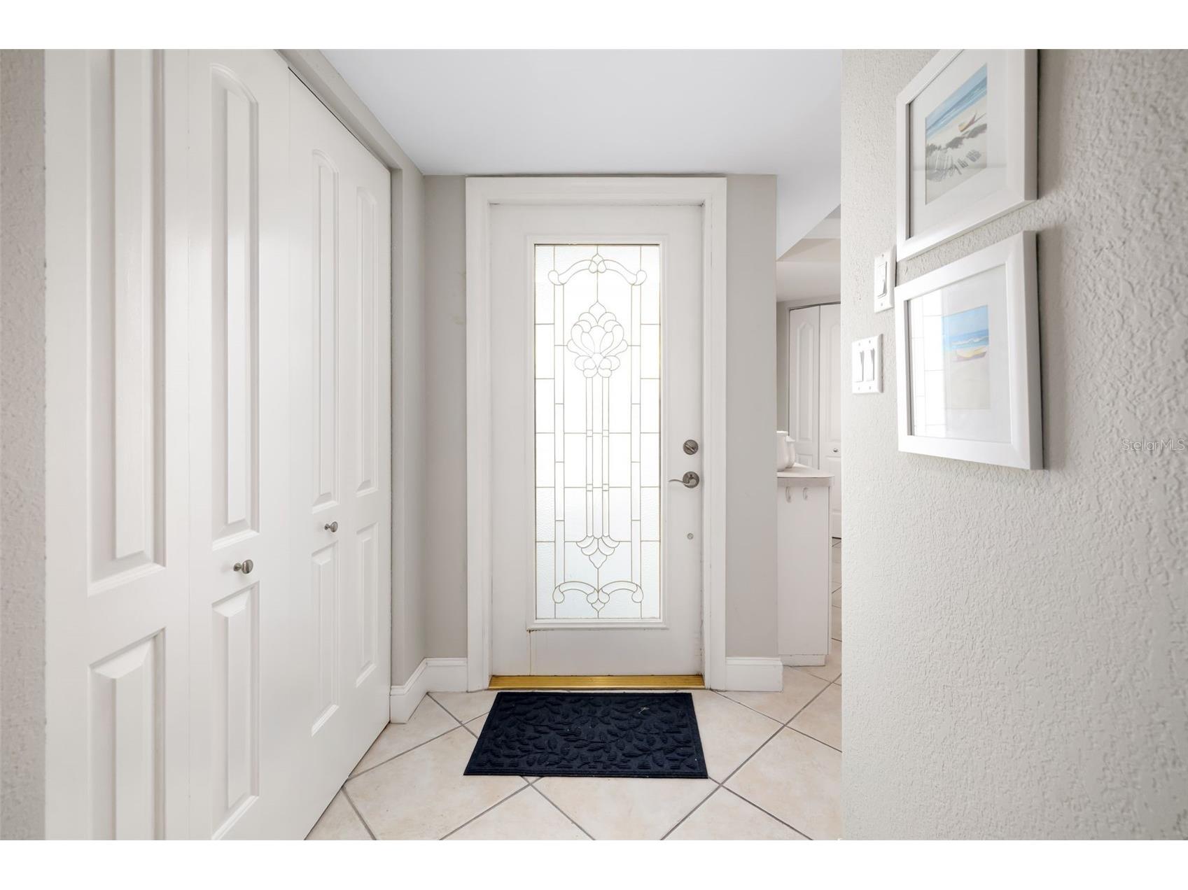 1770 Benjamin Franklin Drive #203 Sarasota FL 34236 A4676349 image3