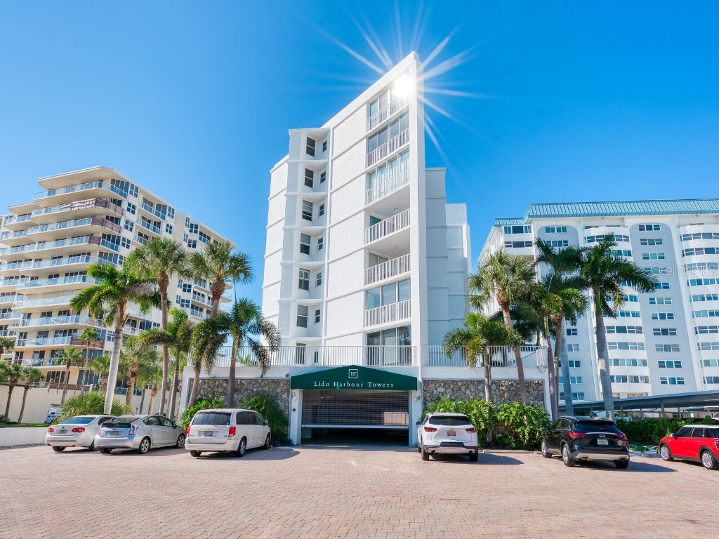 1770 Benjamin Franklin Drive #401 Sarasota FL 34236 - GULF OF AMERICA A4670710 image1