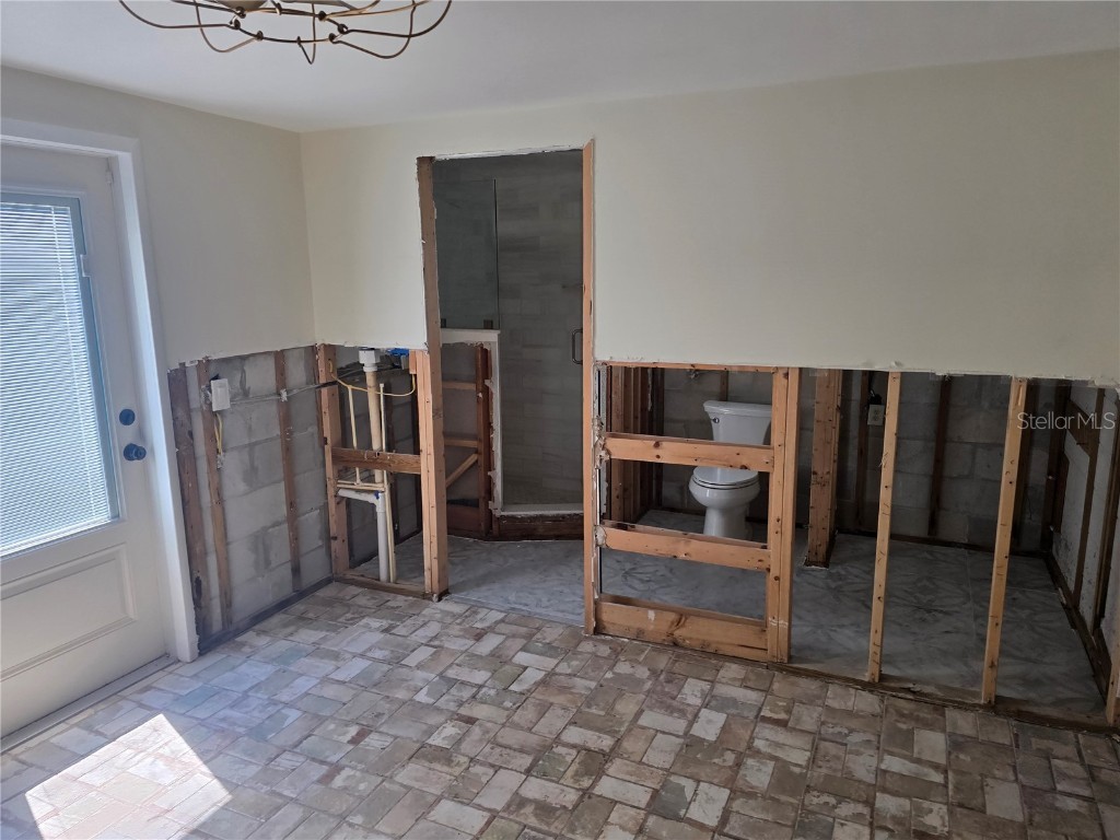 1770 Shore Acres Boulevard NE Saint Petersburg FL 33703 TB8433006 image2