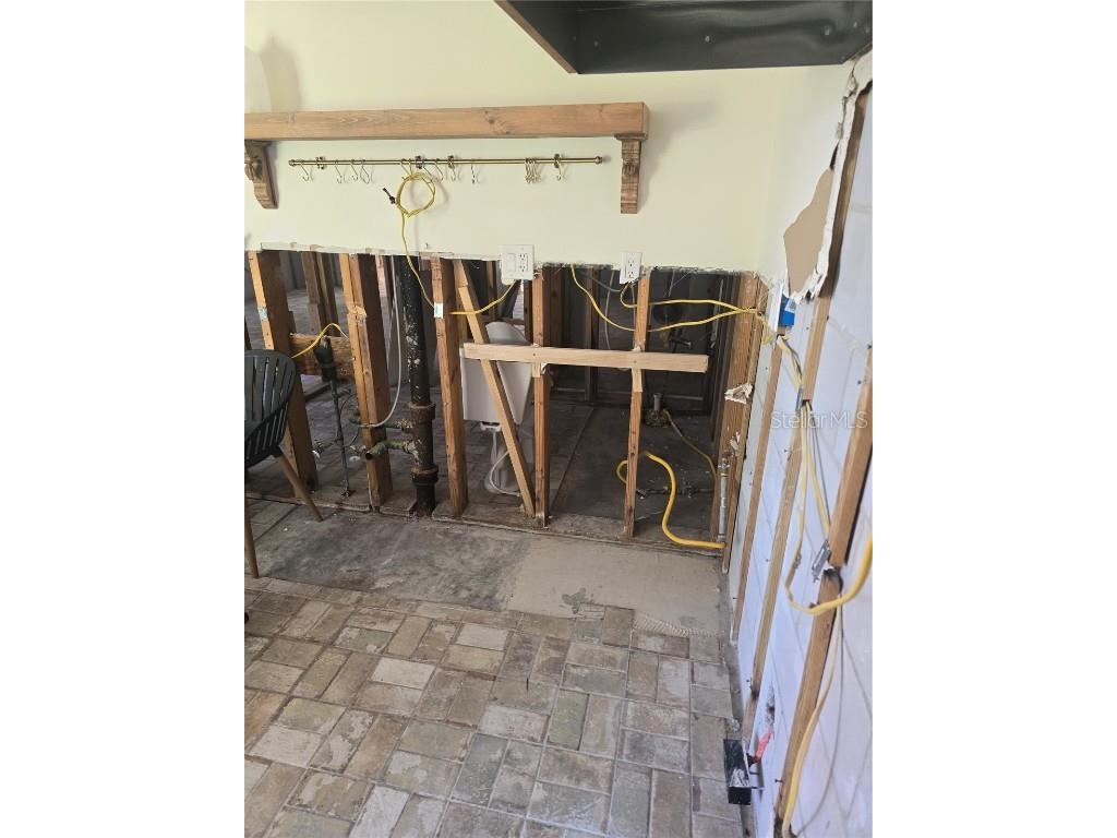 1770 Shore Acres Boulevard NE Saint Petersburg FL 33703 TB8433006 image6