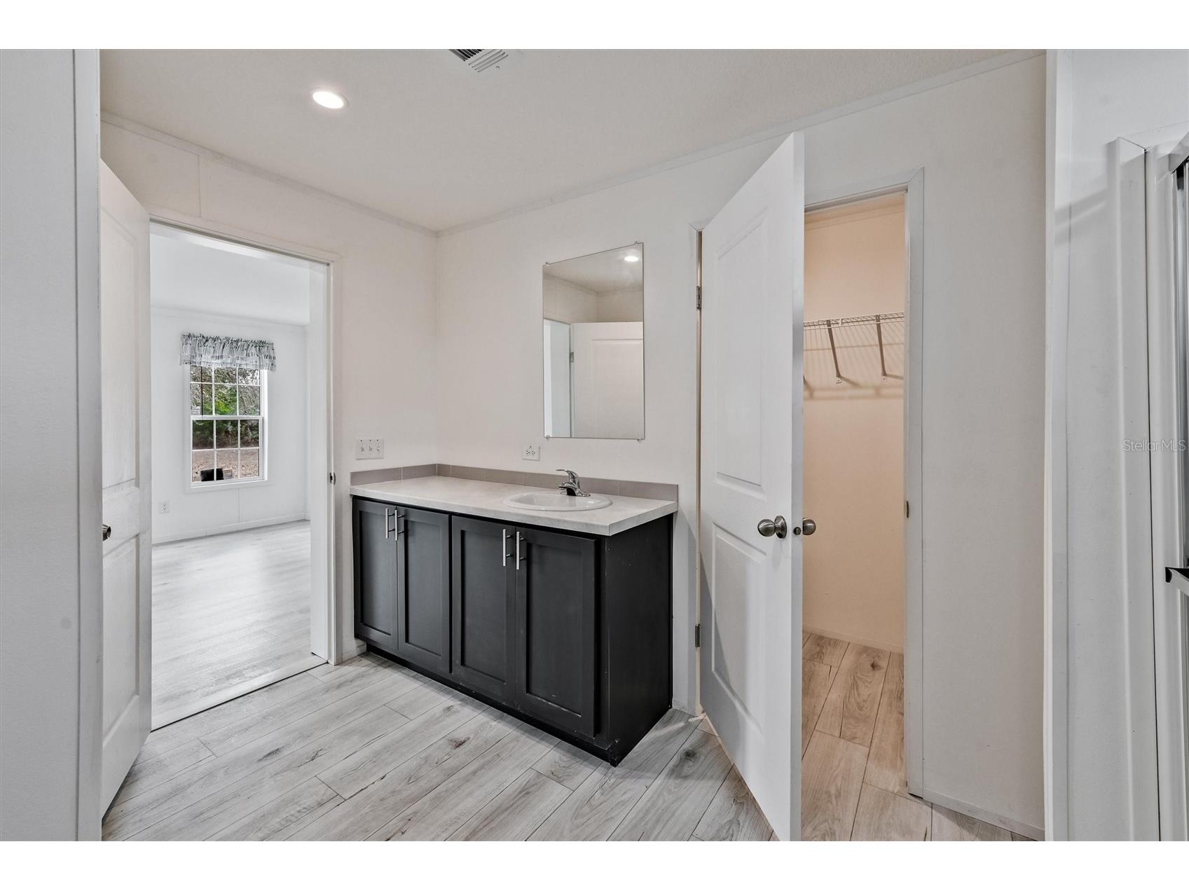 1770 Tucker Lane North Fort Myers FL 33917 A4685043 image24