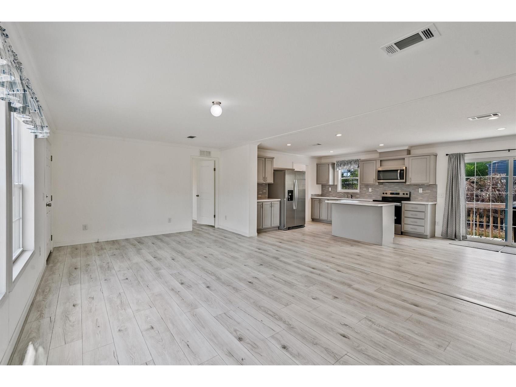1770 Tucker Lane North Fort Myers FL 33917 A4685043 image9