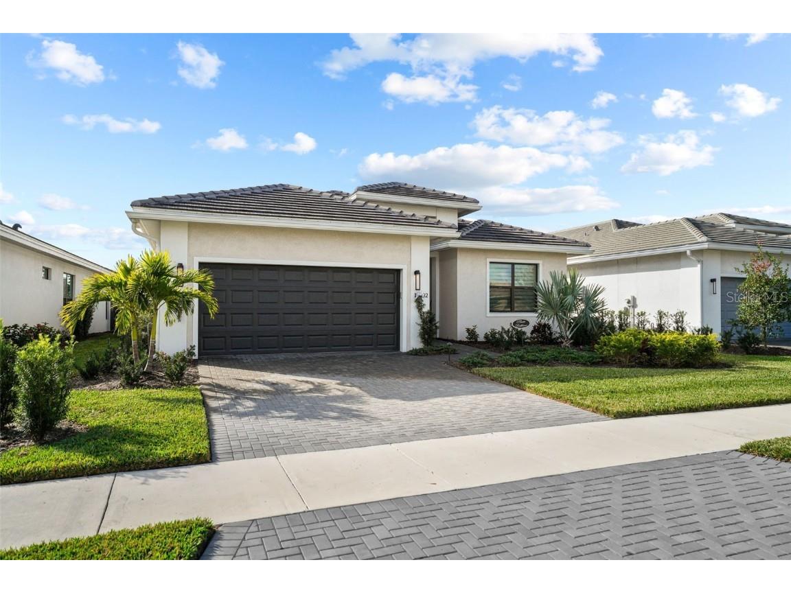 17702 Cresswind Terrace Bradenton FL 34211 TB8333962 image1