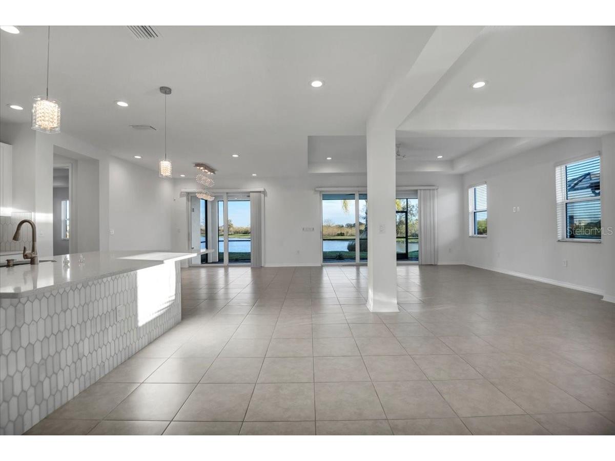 17703 Savory Mist Circle Bradenton FL 34211 A4685287 image13