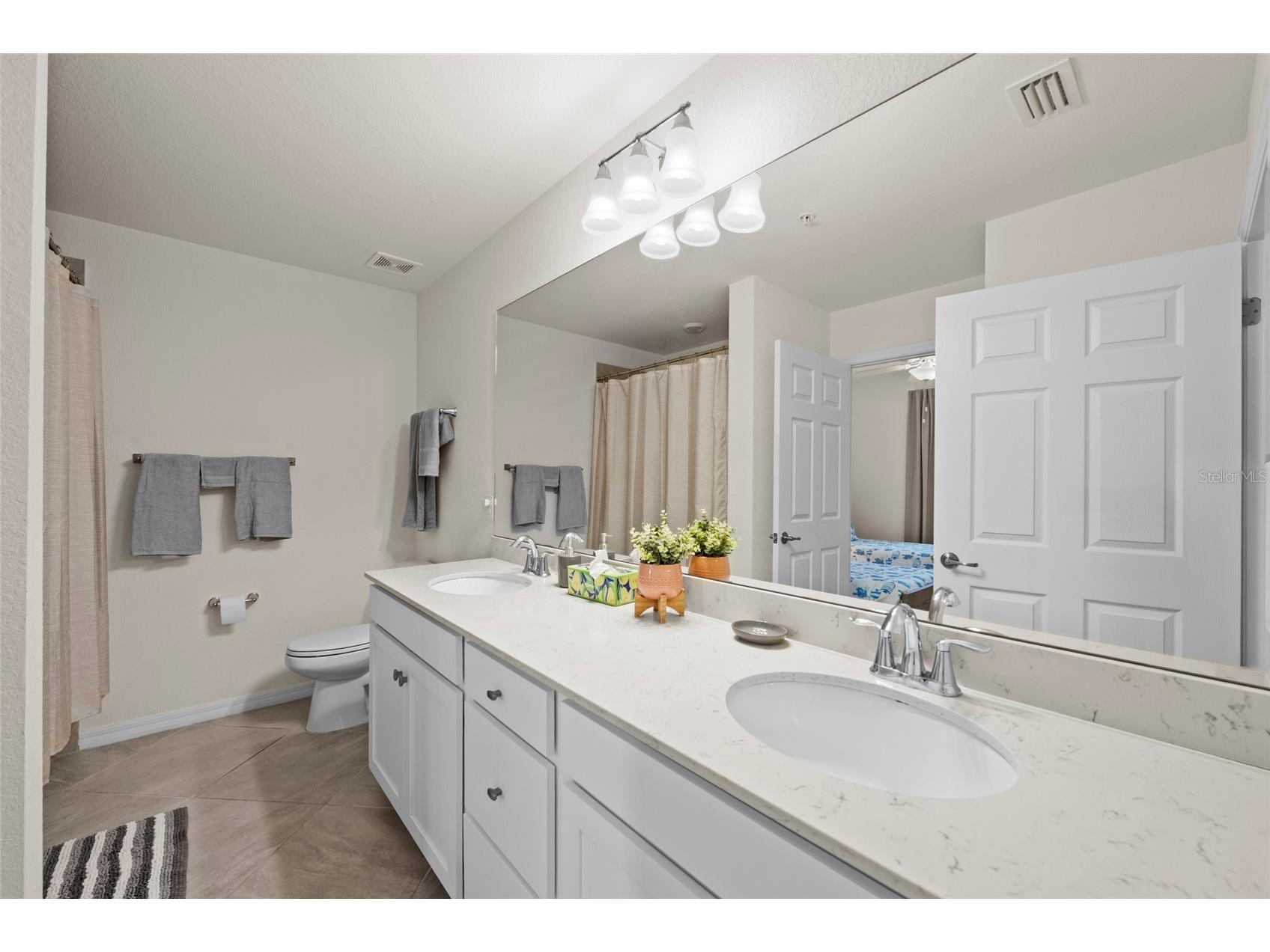 17704 Gawthrop Dr #201 Bradenton FL 34211 A4692904 image18