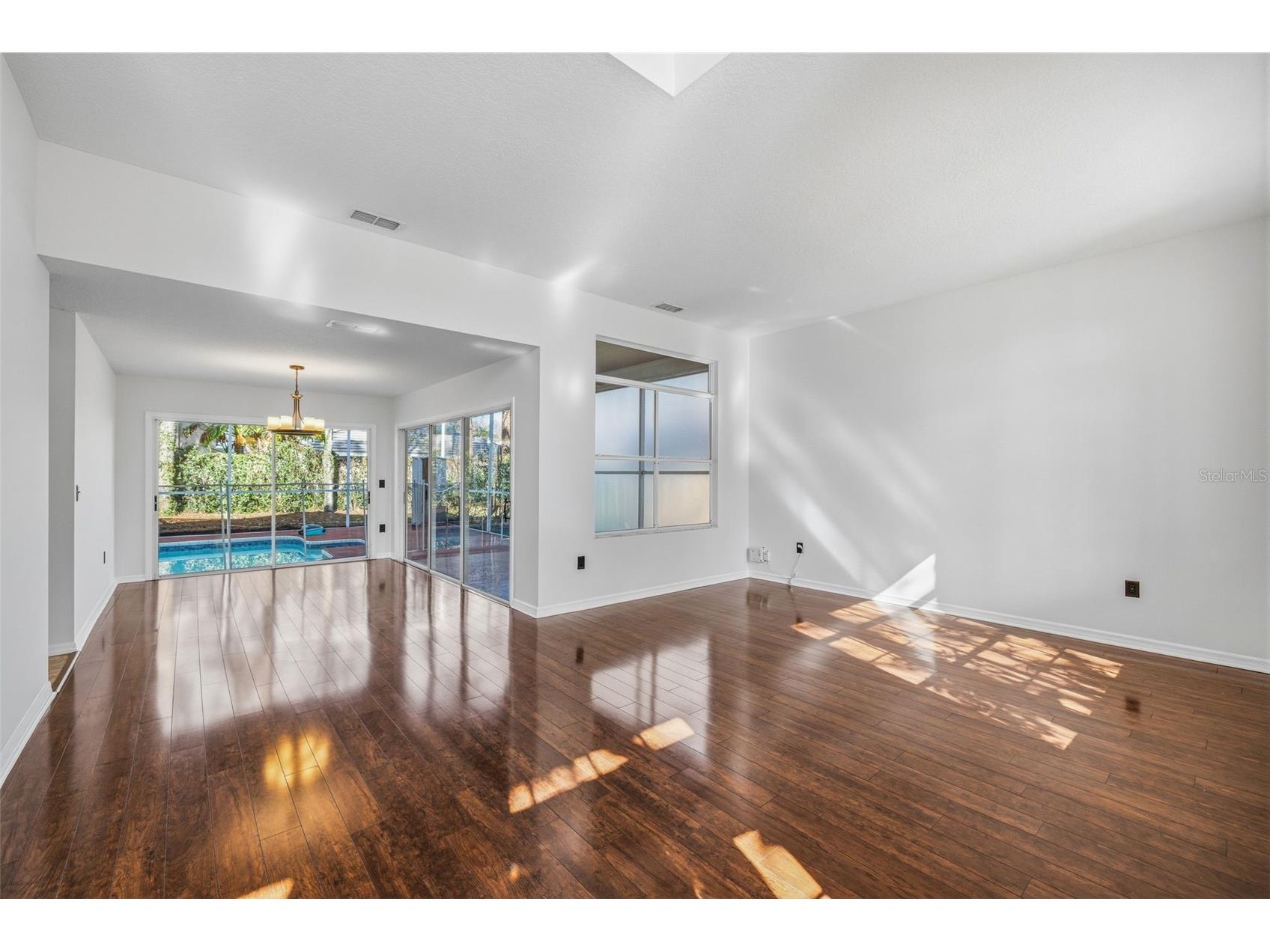 17705 Esprit Drive Tampa FL 33647 TB8482824 image5