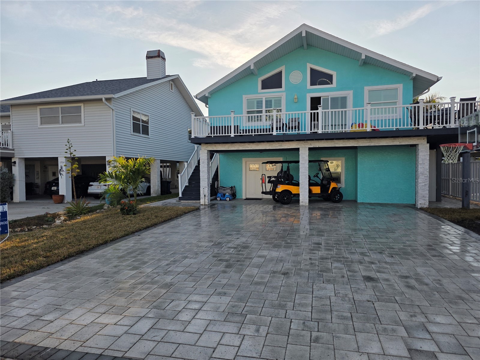 17706 1st Street E Redington Shores FL 33708 TB8476460 image1