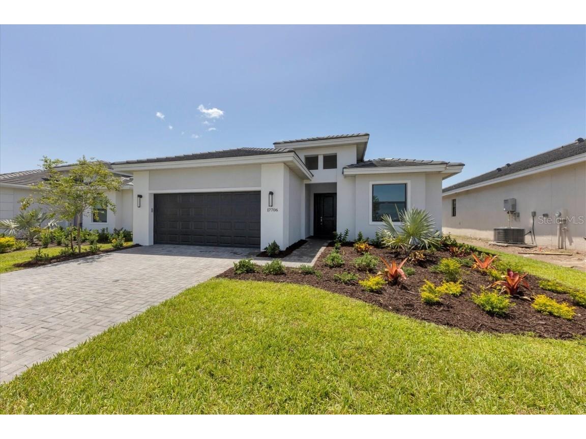 17706 Cresswind Terrace Lakewood Ranch FL 34211 A4580576 image1
