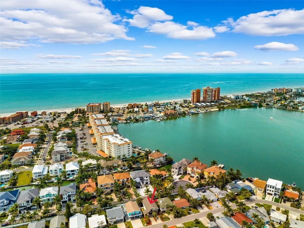 17708 1st Street E Redington Shores FL 33708 - BOCA CIEGA BAY U8233935 image1