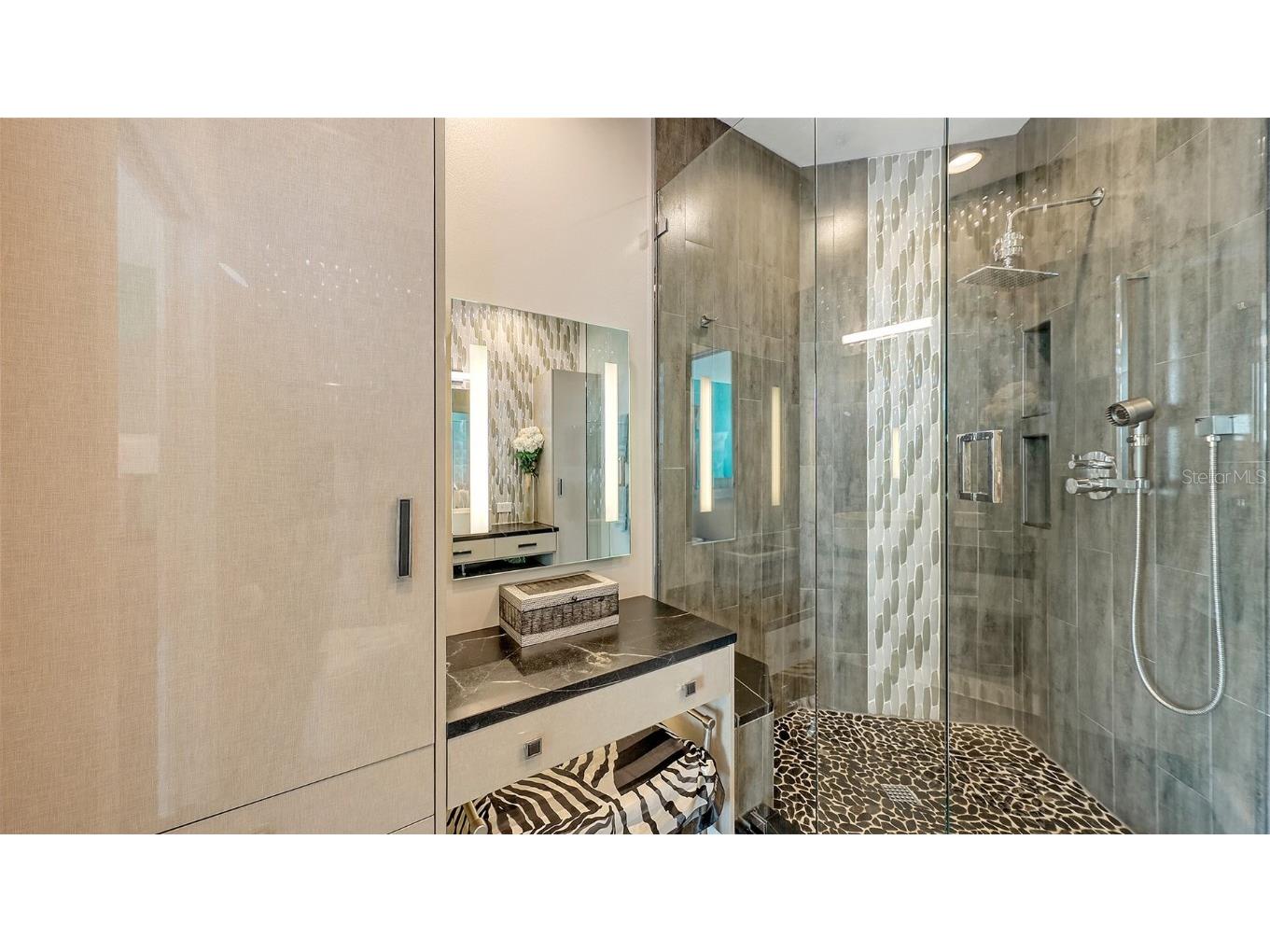 1771 Ringling Boulevard #1212 Sarasota FL 34236 A4665507 image38