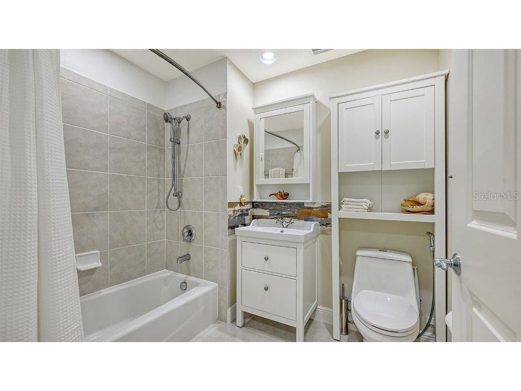 1771 Ringling Boulevard #604 Sarasota FL 34236 A4663136 image17