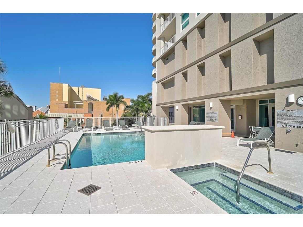 1771 Ringling Boulevard #704 Sarasota FL 34236 A4669115 image37
