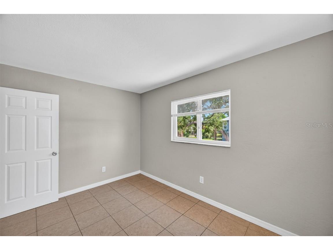 1771 Russell Street S #4 Saint Petersburg FL 33712 TB8430630 image16