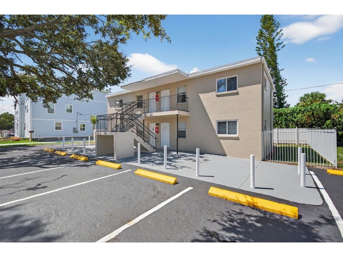 1771 Russell Street S #4 Saint Petersburg FL 33712 TB8430630 image3