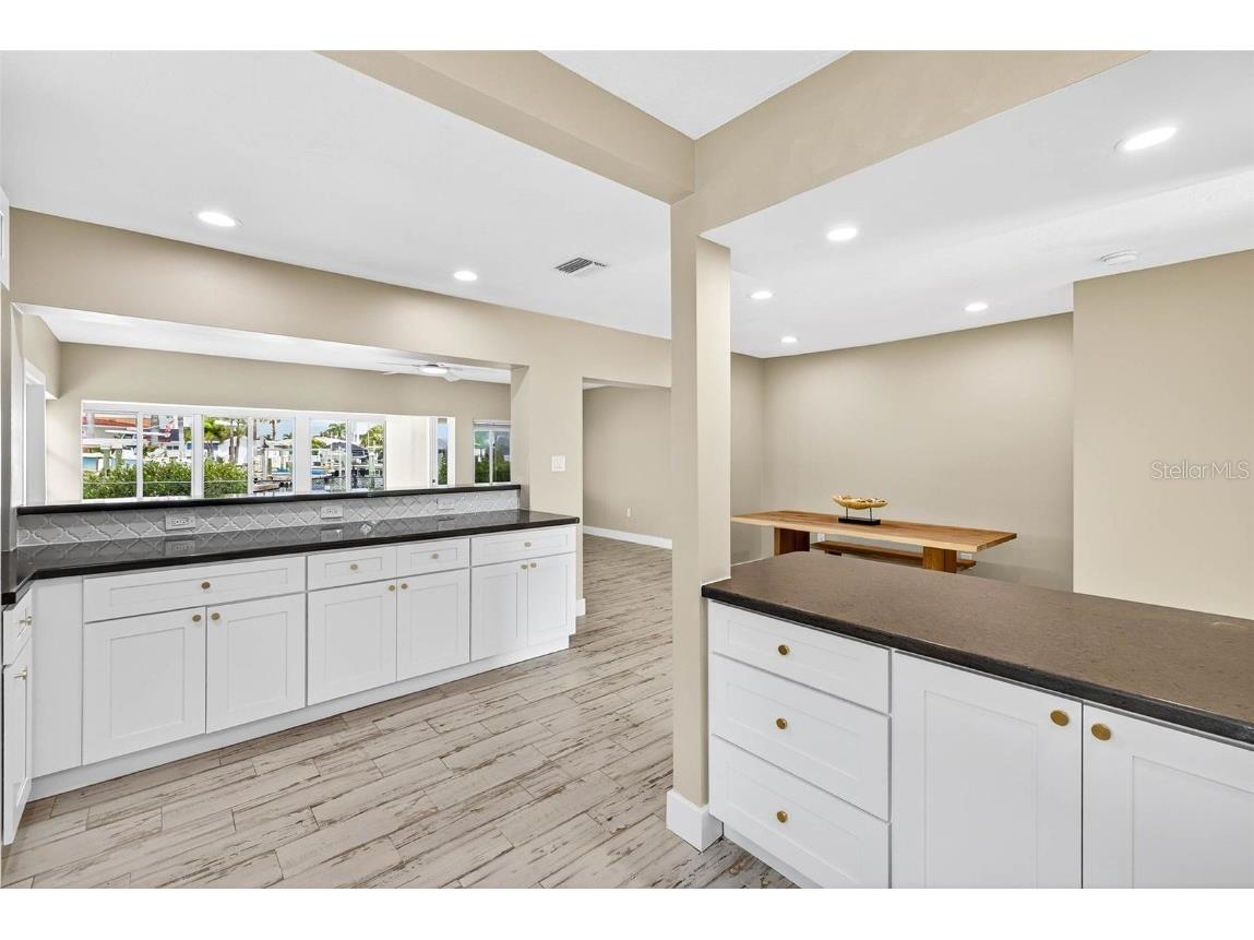 17710 Long Point Drive Redington Shores FL 33708 TB8435881 image14