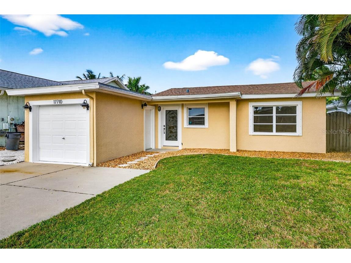 17710 Long Point Drive Redington Shores FL 33708 TB8435881 image2