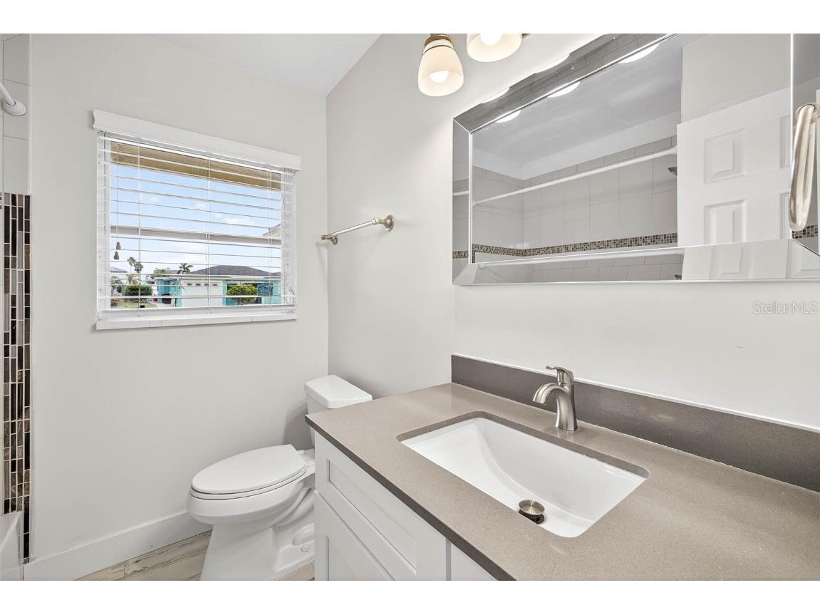 17710 Long Point Drive Redington Shores FL 33708 TB8435881 image30