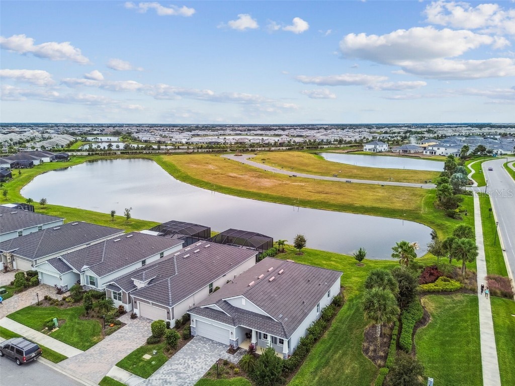 17710 Pastureland Avenue Lakewood Ranch FL 34211 A4671046 image40