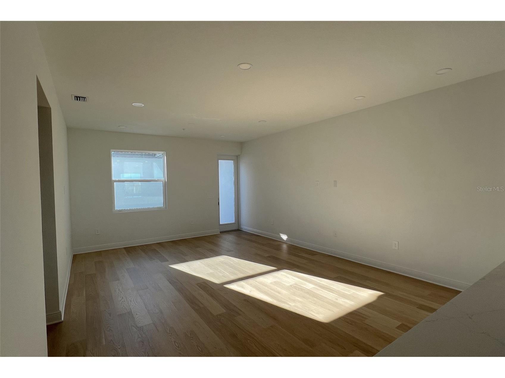 17712 Broadleaf Loop Venice FL 34293 R4910082 image6