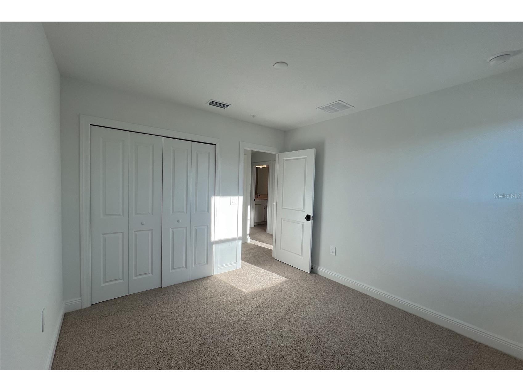 17712 Broadleaf Loop Venice FL 34293 R4910082 image9