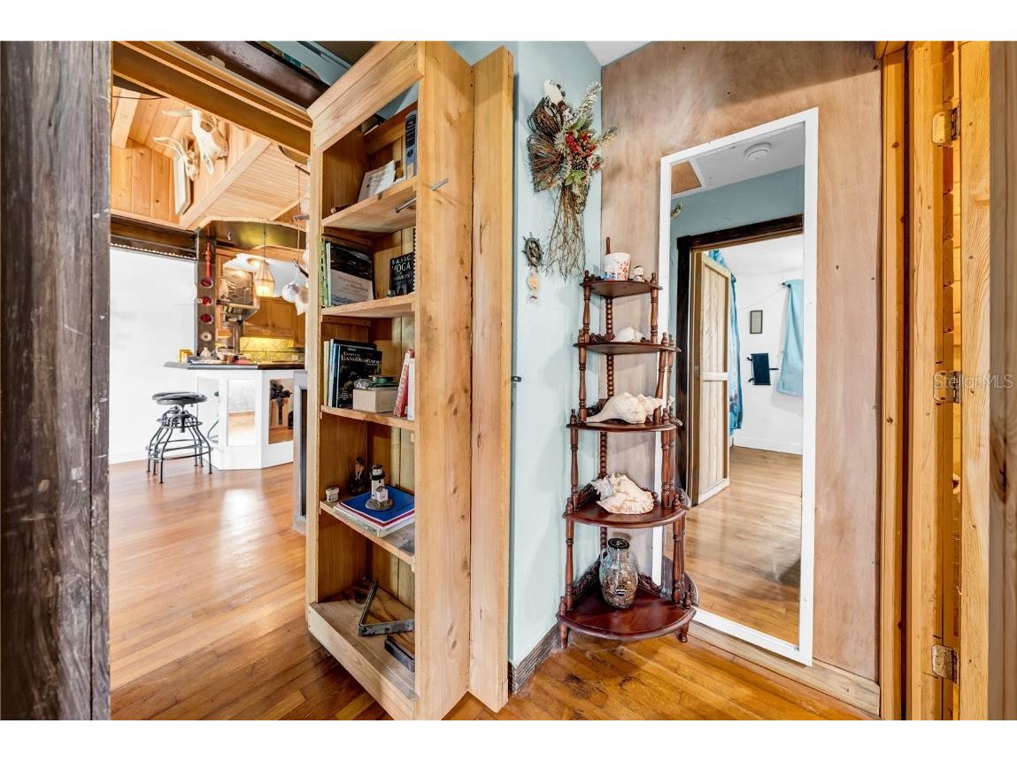 17714 Long Point Drive Redington Shores FL 33708 TB8426825 image16