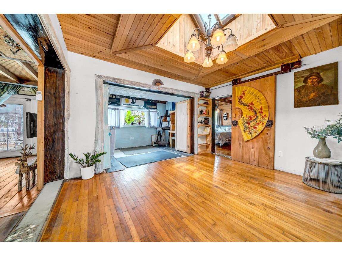 17714 Long Point Drive Redington Shores FL 33708 TB8426825 image6