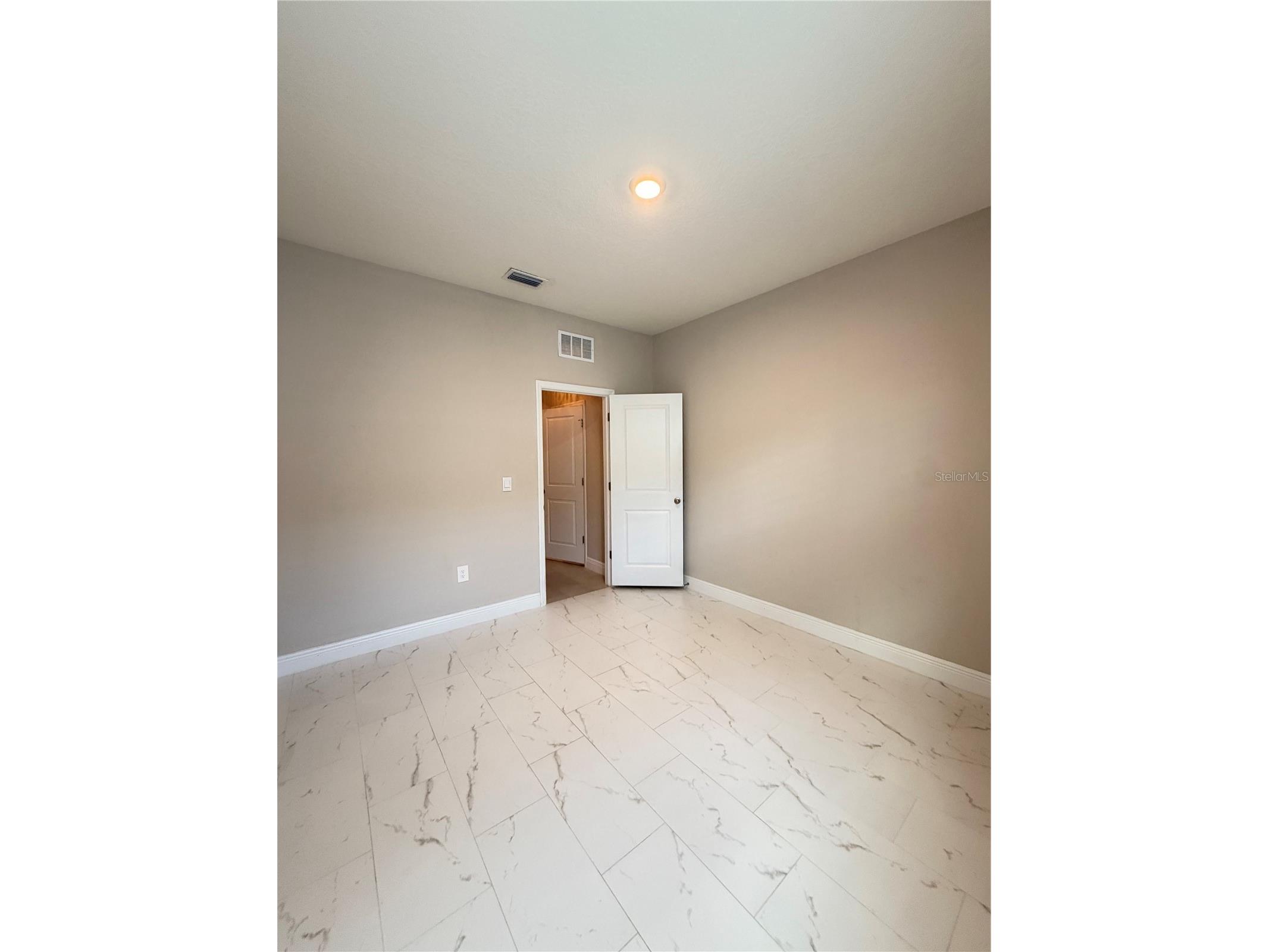 17715 Cantarina Cove Lakewood Ranch FL 34211 A4678597 image34