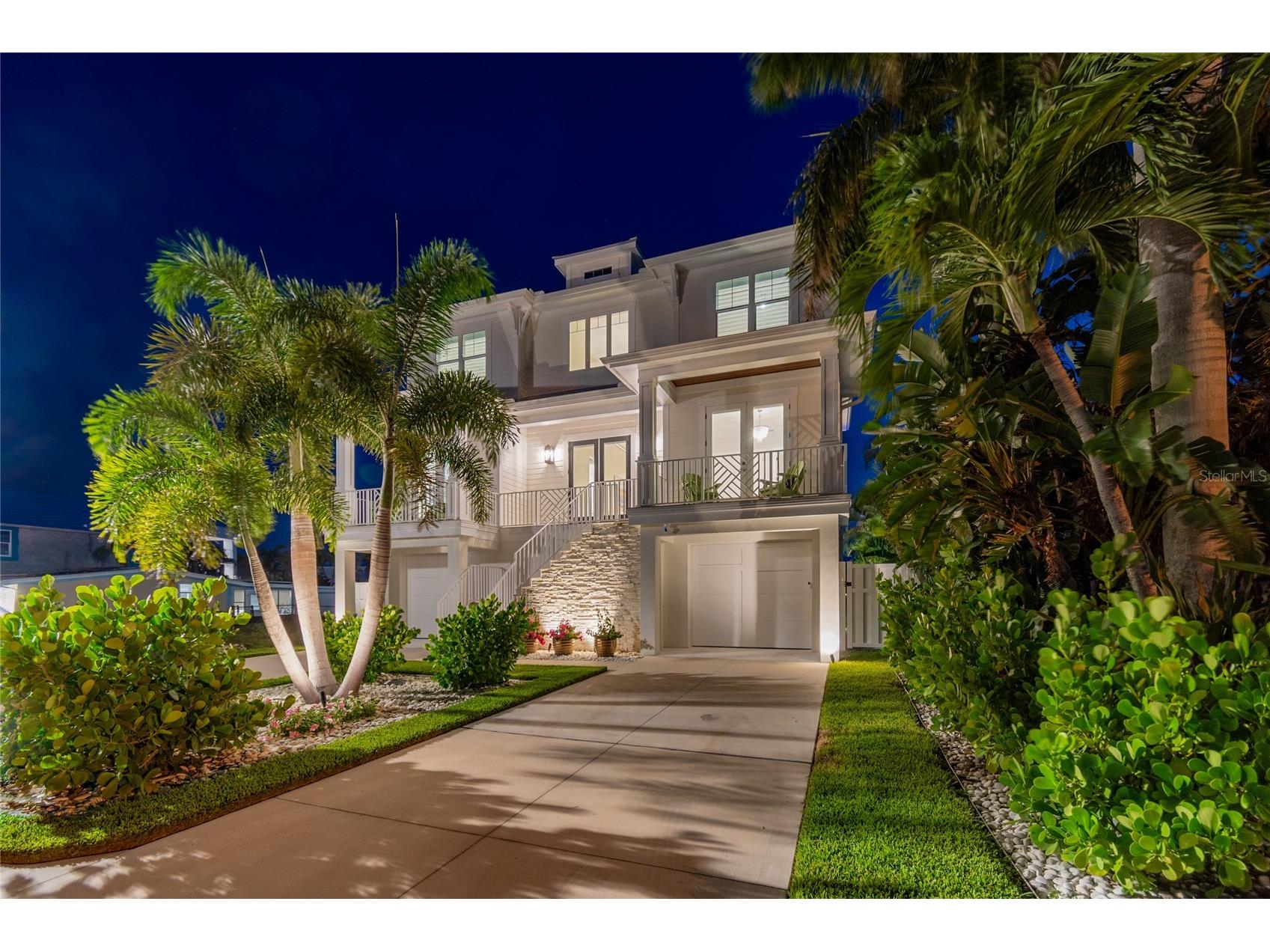 17715 Wall Circle Redington Shores FL 33708 - BOCA CIEGA BAY TB8524247 image1