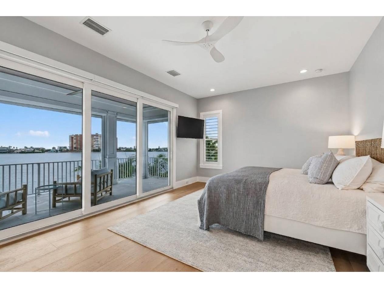 17715 Wall Circle Redington Shores FL 33708 - BOCA CIEGA BAY TB8524247 image46