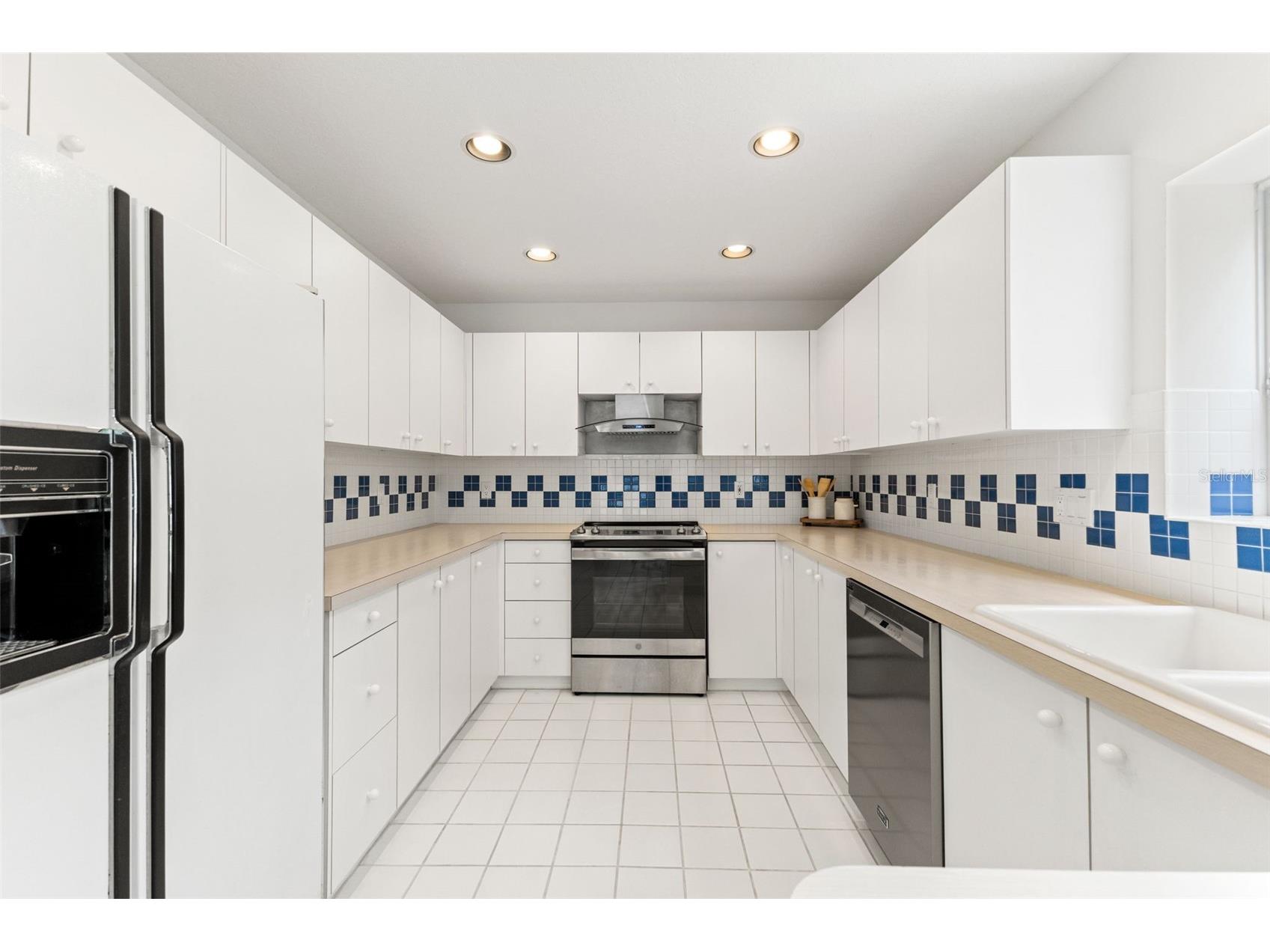 17716 Nathans Drive Tampa FL 33647 TB8459078 image16