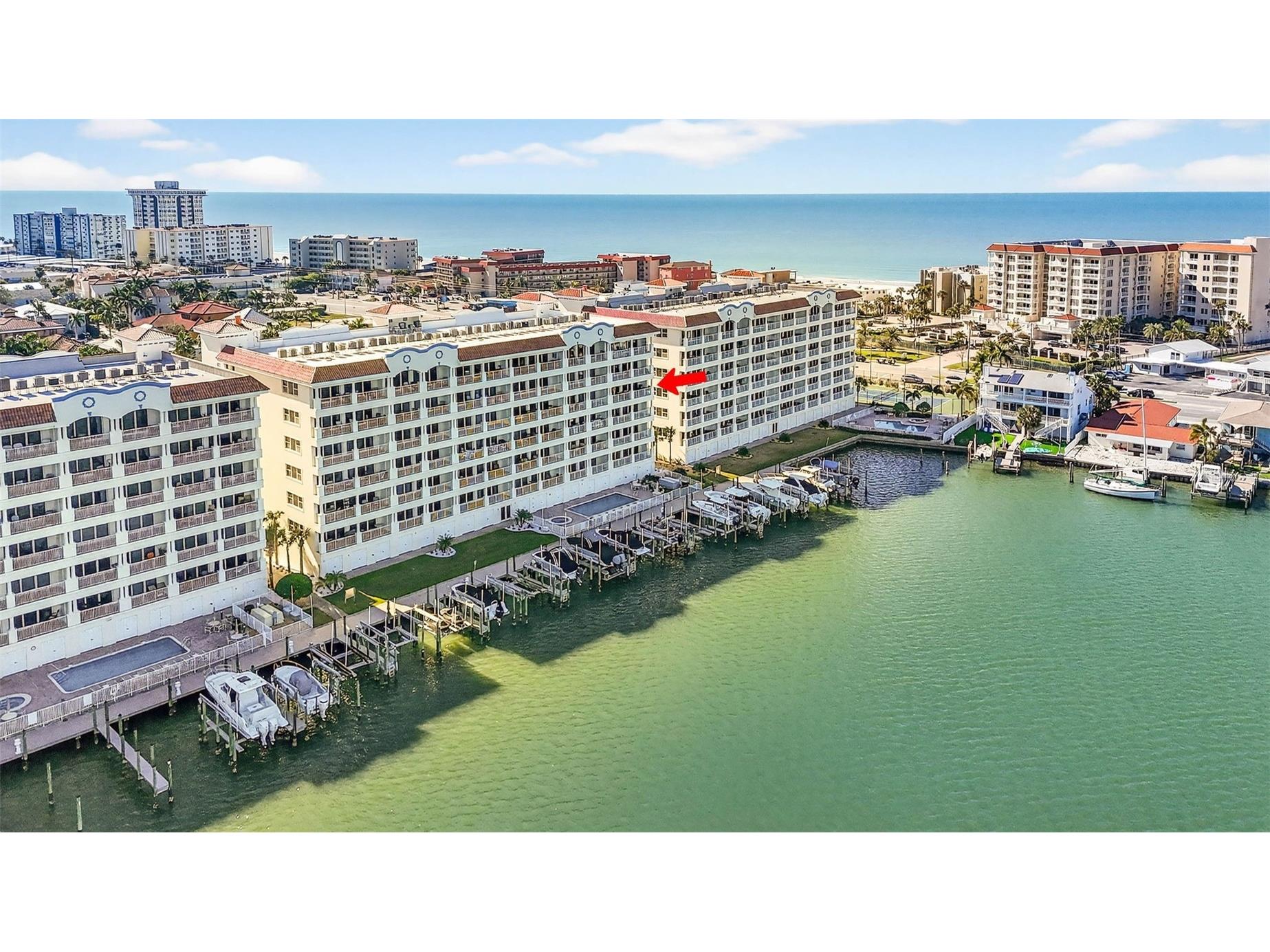 17717 Gulf Boulevard #401 Redington Shores FL 33708 - BOCA CIEGA BAY TB8472016 image1