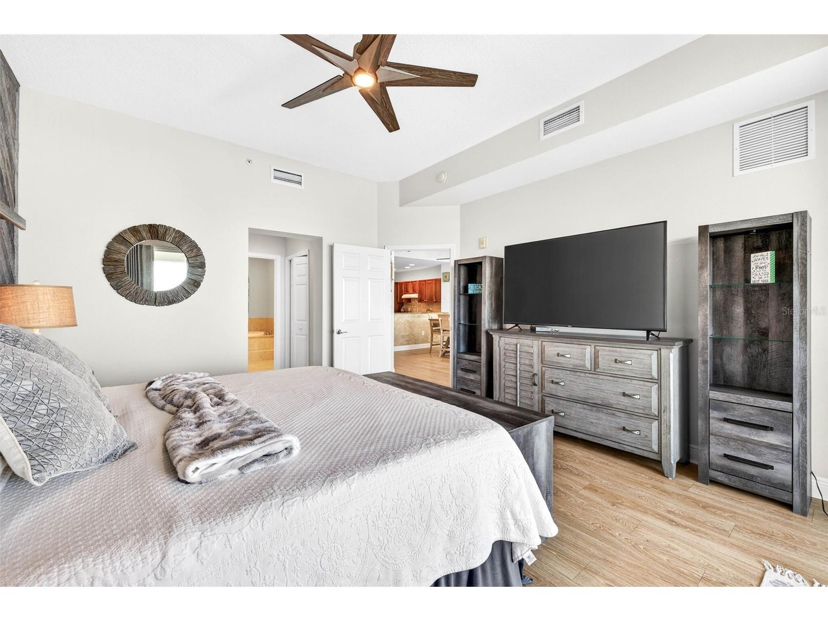 17717 Gulf Boulevard #401 Redington Shores FL 33708 - BOCA CIEGA BAY TB8472016 image28