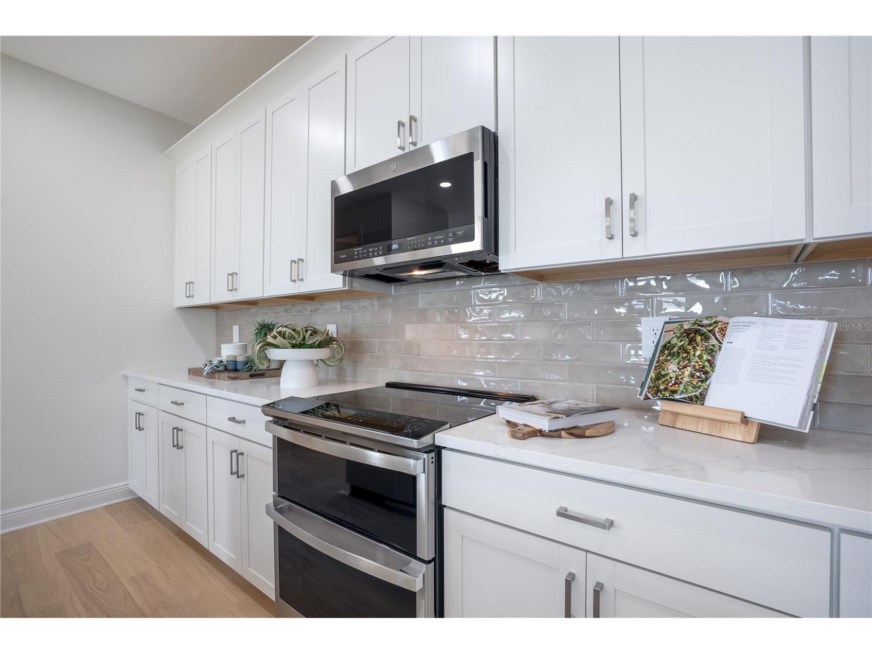 17718 Broadleaf Loop Venice FL 34293 R4910077 image9