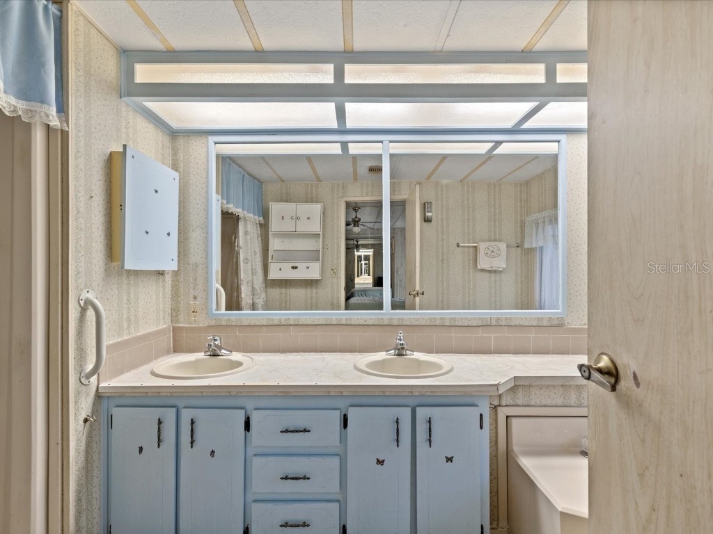 17718 Rockledge Avenue Spring Hill FL 34610 W7881533 image24