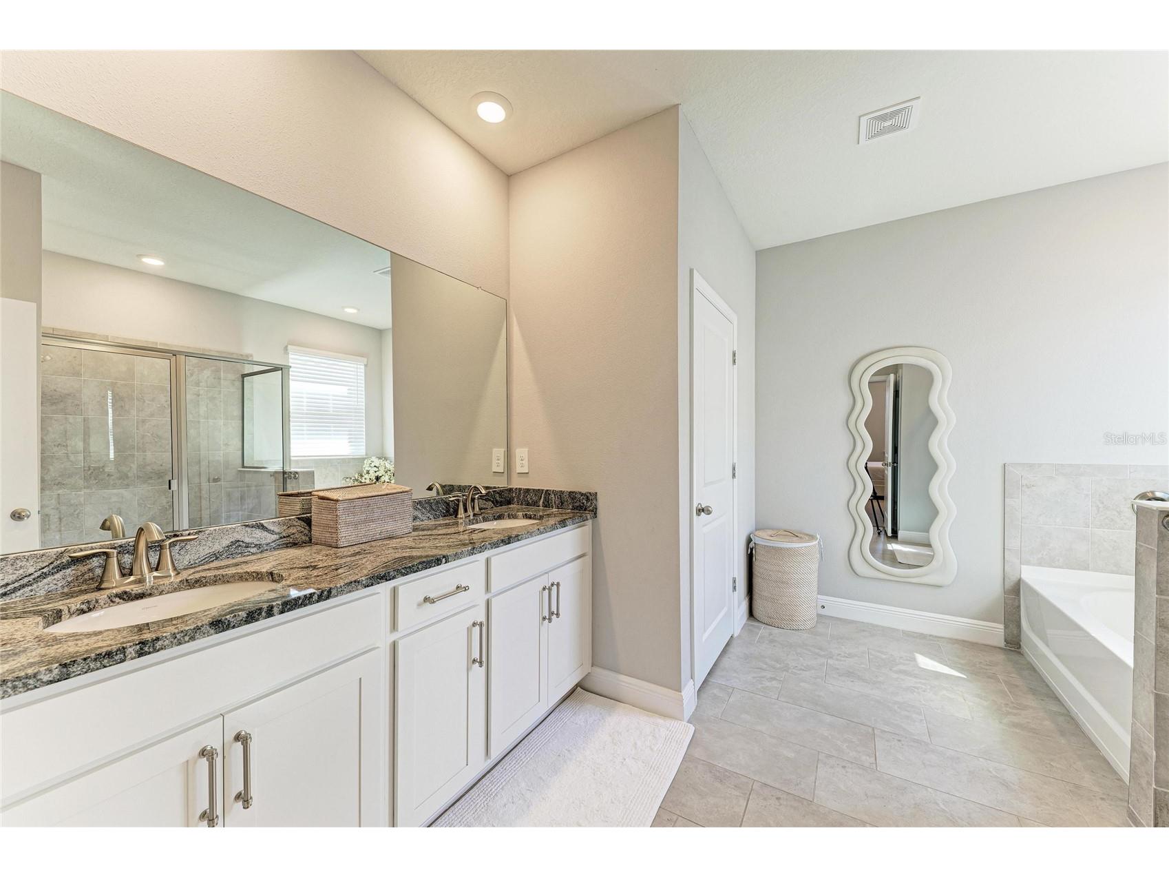 17719 Cantarina Cove Bradenton FL 34211 A4681924 image31