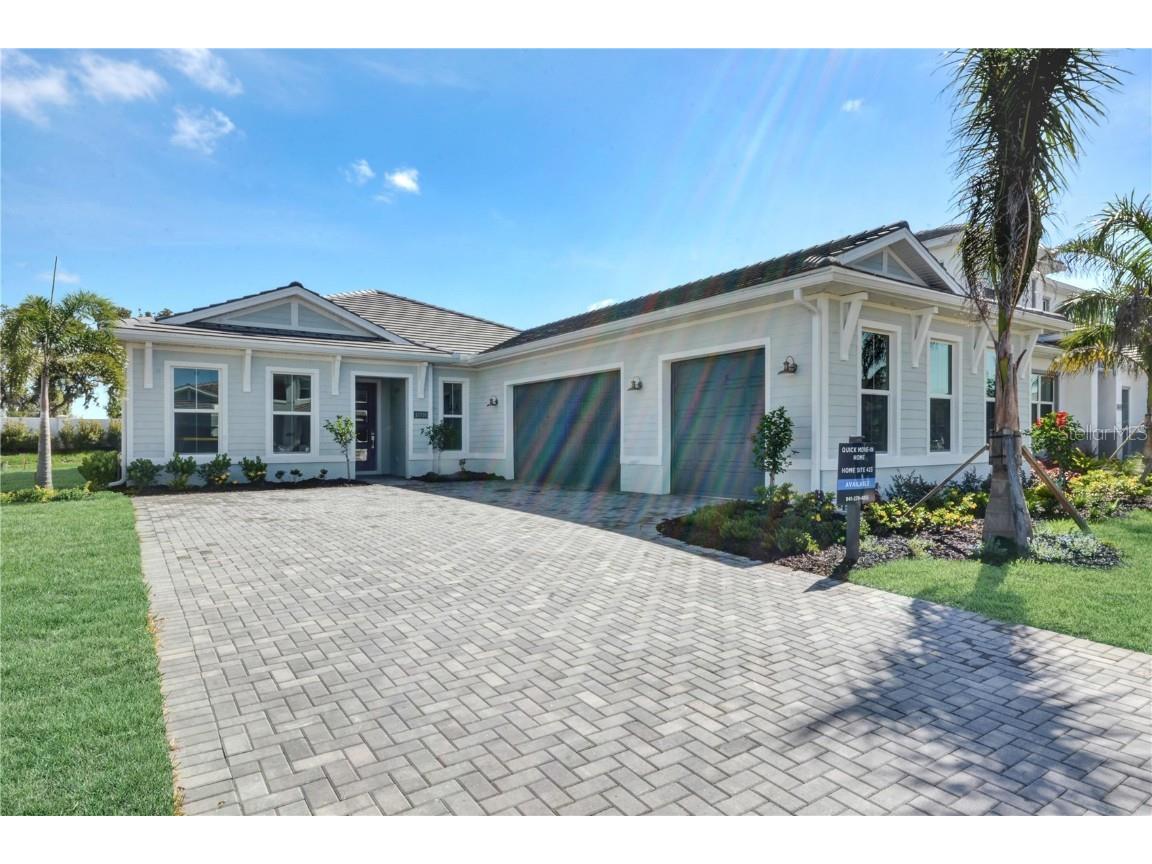 17719 Palmiste Drive Bradenton FL 34202 A4651837 image1