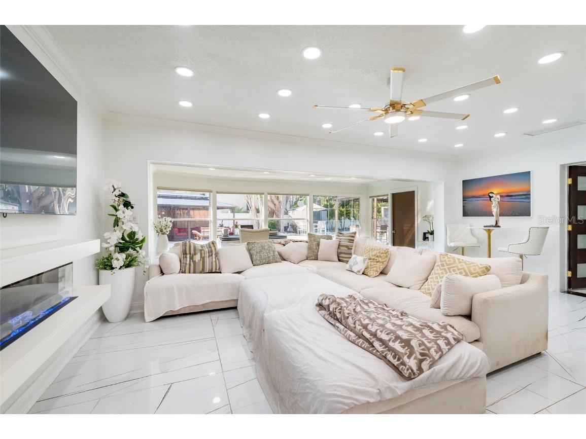 1772 Indian Rocks Road S Largo FL 33774 - INTRACOASTAL TB8356673 image58