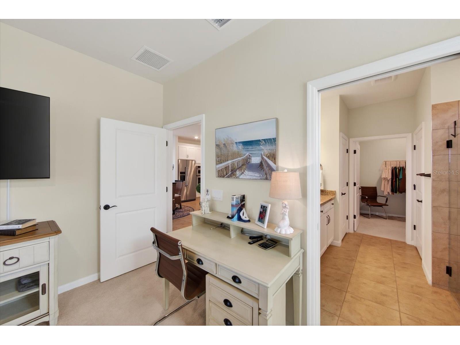 17725 Northwood Pl. Bradenton FL 34202 A4679977 image32